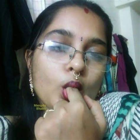 deshi pussy photo|Desi Pussy Pictures of Indian Babes